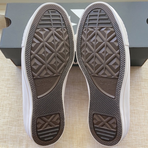 Converse ‘Trail to Cove’ in Venetian Rust (NIB) - Picture 11 of 12